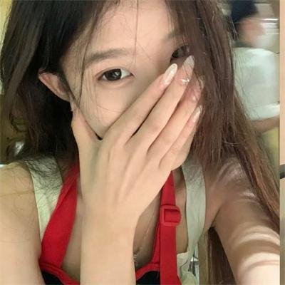 阳光下的影子